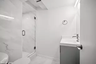 1151 Walden Ln, Deerfield, IL 60015 - Photo 12