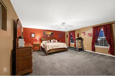 598 Wexford Drive, Elgin, IL 60124 - Photo 12