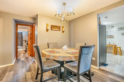 4553 W 56th Street #204, Chicago, IL 60629 - Photo 8