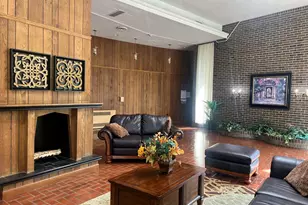 20 N Tower Rd, Oak Brook, IL 60523 - Photo 8