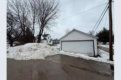 201 S Elida Street, Winnebago, IL 61088 - Photo 6