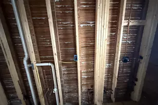 201 S Elida St, Winnebago, IL 61088 - Photo 16