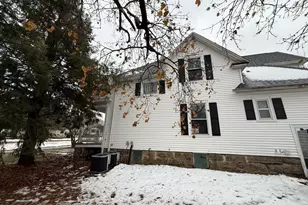 201 S Elida St, Winnebago, IL 61088 - Photo 4