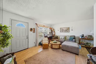 806 Sheridan Ave, Dixon, IL 61021 - Photo 10