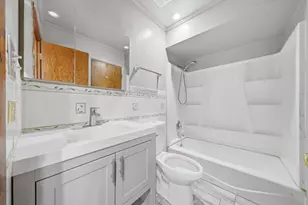 16861 Thackery Ave, Oak Forest, IL 60452 - Photo 14
