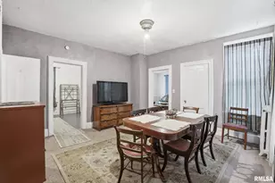 903 17th St, Rock Island, IL 61201 - Photo 8