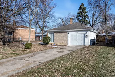 16039 Marian Drive, South Holland, IL 60473 - Photo 4