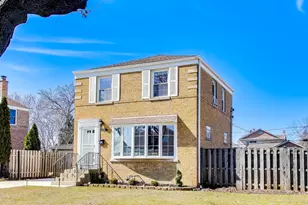 4138 N Olcott Ave, Norridge, IL 60706 - Photo 2