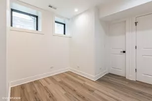 1053 N Damen Ave, Chicago, IL 60622 - Photo 14