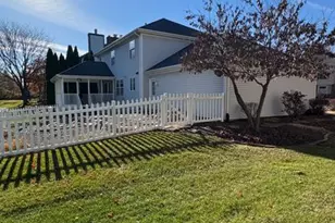 5235 Solitude Dr, Rockford, IL 61114 - Photo 10