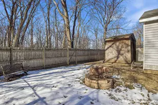 42224 N Lakeview Dr, Antioch, IL 60002 - Photo 22