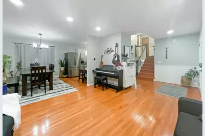 5401 W Winding Creek Drive, McHenry, IL 60050 - Photo 8