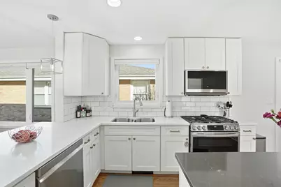 1201 S Knight Avenue, Park Ridge, IL 60068 - Photo 6