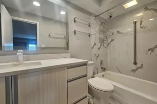 475 Plum Creek Dr, Wheeling, IL 60090 - Photo 12