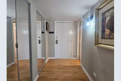 475 Plum Creek Drive #505, Wheeling, IL 60090 - Photo 4