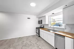 1304 Freeland Ave, Calumet City, IL 60409 - Photo 16