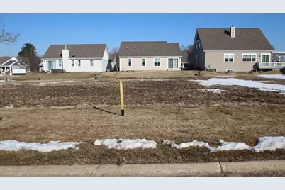 40441 N South Newport Drive, Antioch, IL 60002 - Photo 2