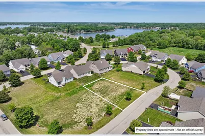 40441 N South Newport Drive, Antioch, IL 60002 - Photo 2