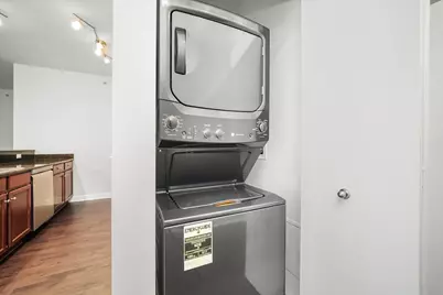 100 E 14th Street #1203, Chicago, IL 60605 - Photo 22