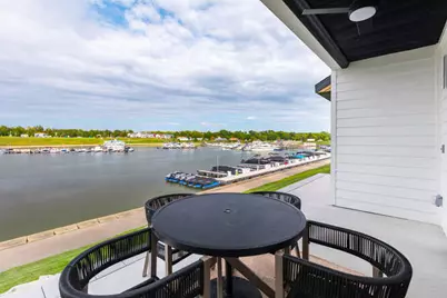 318 Leeward Way, Ottawa, IL 61350 - Photo 36