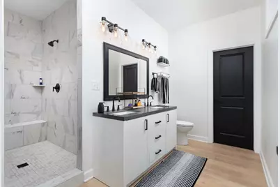 318 Leeward Way, Ottawa, IL 61350 - Photo 8