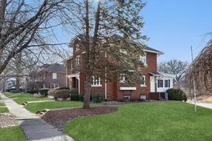 2311 12th St, Moline, IL 61265 - Photo 2