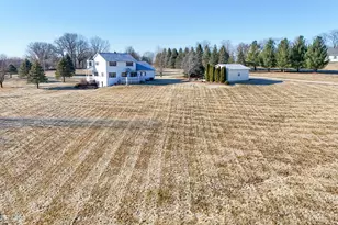 376 Kilgore Rd, Dixon, IL 61021 - Photo 4