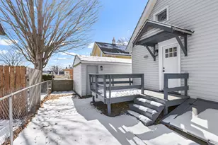 502 Pearl St, Rockford, IL 61104 - Photo 2