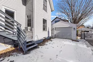 502 Pearl St, Rockford, IL 61104 - Photo 12