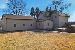 382 Keigwin Rd, Walnut, IL 61376 - Photo 6