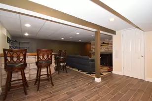 477 W Spring St, South Elgin, IL 60177 - Photo 12