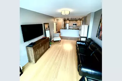 [Address not provided], Chicago, IL 60607 - Photo 4