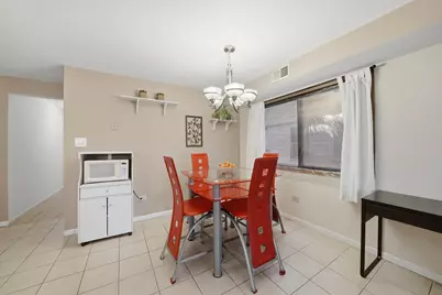 6525 W 64th Place #1W, Chicago, IL 60638 - Photo 4