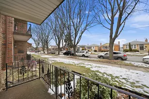 6525 W 64th Pl, Chicago, IL 60638 - Photo 12