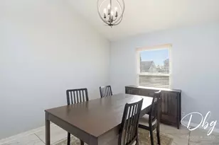 389 E Cherry Cove Ln, Round Lake Beach, IL 60073 - Photo 10