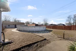 303 Jefferson St, New Boston, IL 61272 - Photo 34