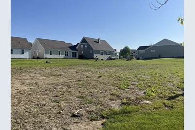 40445 N South Newport Drive, Antioch, IL 60002 - Photo 2
