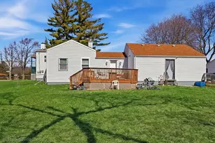 2357 Caton Farm Rd, Crest Hill, IL 60403 - Photo 10