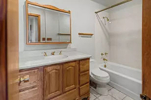 934 Highland Rd, Mundelein, IL 60060 - Photo 14