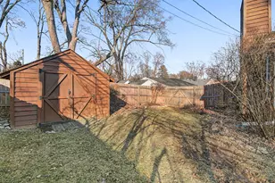 934 Highland Rd, Mundelein, IL 60060 - Photo 20