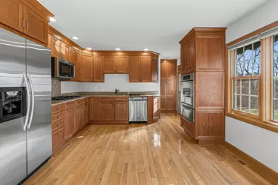 934 Highland Road, Mundelein, IL 60060 - Photo 8