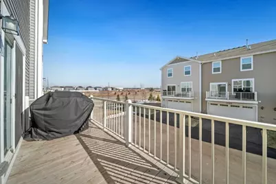 1004 Atterberg Road, South Elgin, IL 60177 - Photo 8