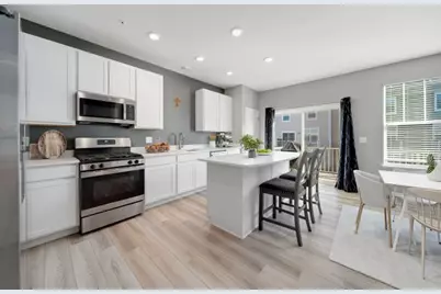 1004 Atterberg Road, South Elgin, IL 60177 - Photo 6