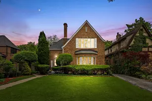 9209 S Hoyne Ave, Chicago, IL 60643 - Photo 2