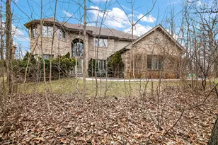 321 Royal Oak Dr, Steger, IL 60475 - Photo 1