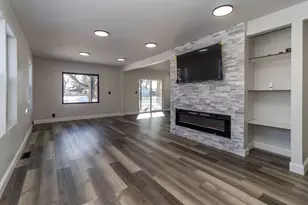 7604 N 2nd St, Machesney Park, IL 61115 - Photo 12