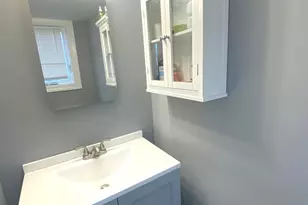 18W268 Standish Ln, Villa Park, IL 60181 - Photo 8