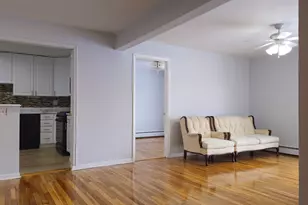 9588 Terrace Pl, Des Plaines, IL 60016 - Photo 6