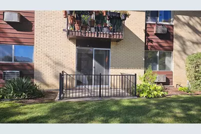 9588 Terrace Place #1C, Des Plaines, IL 60016 - Photo 2