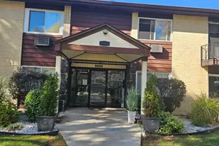 9588 Terrace Pl, Des Plaines, IL 60016 - Photo 1